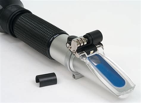 refractometer dual scale youtube|Refractometer 0.